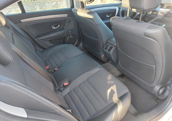 Renault Laguna cena 20900 przebieg: 199999, rok produkcji 2011 z Płońsk małe 106